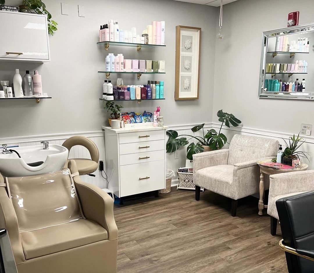 Foxborough hair salon, salons close to Plainville, Salons in Foxborough area, professional haircuts in Foxborough, hair salons in Foxborough, hairdressing salons in Foxborough, Foxborough hair cuts, salons close to Foxborough, salon suites in Foxborough, Foxborough salon suites, salon studios in Foxborough, Foxborough salon suites for rent. salon suites vs commission, Massachusetts stylists, Foxborough salon suites